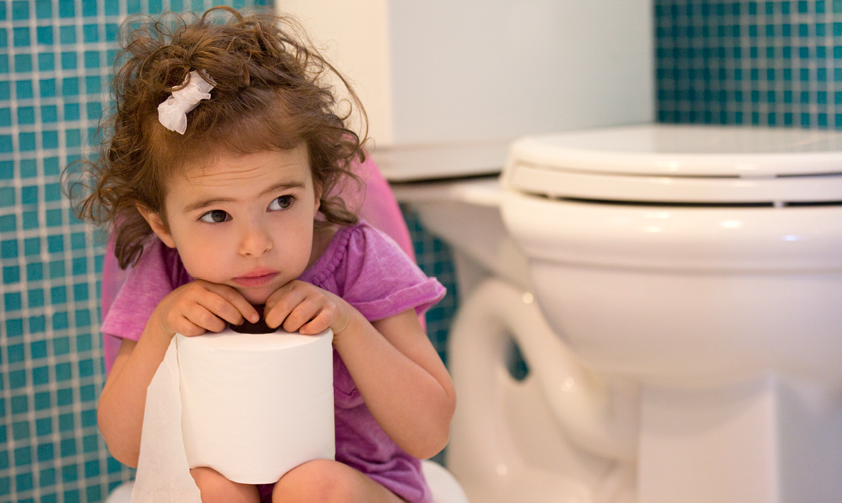 Odmowa przyjęcia stolca do toalety: dlaczego małe dzieci odmawiają kupowania kupy do nocnika